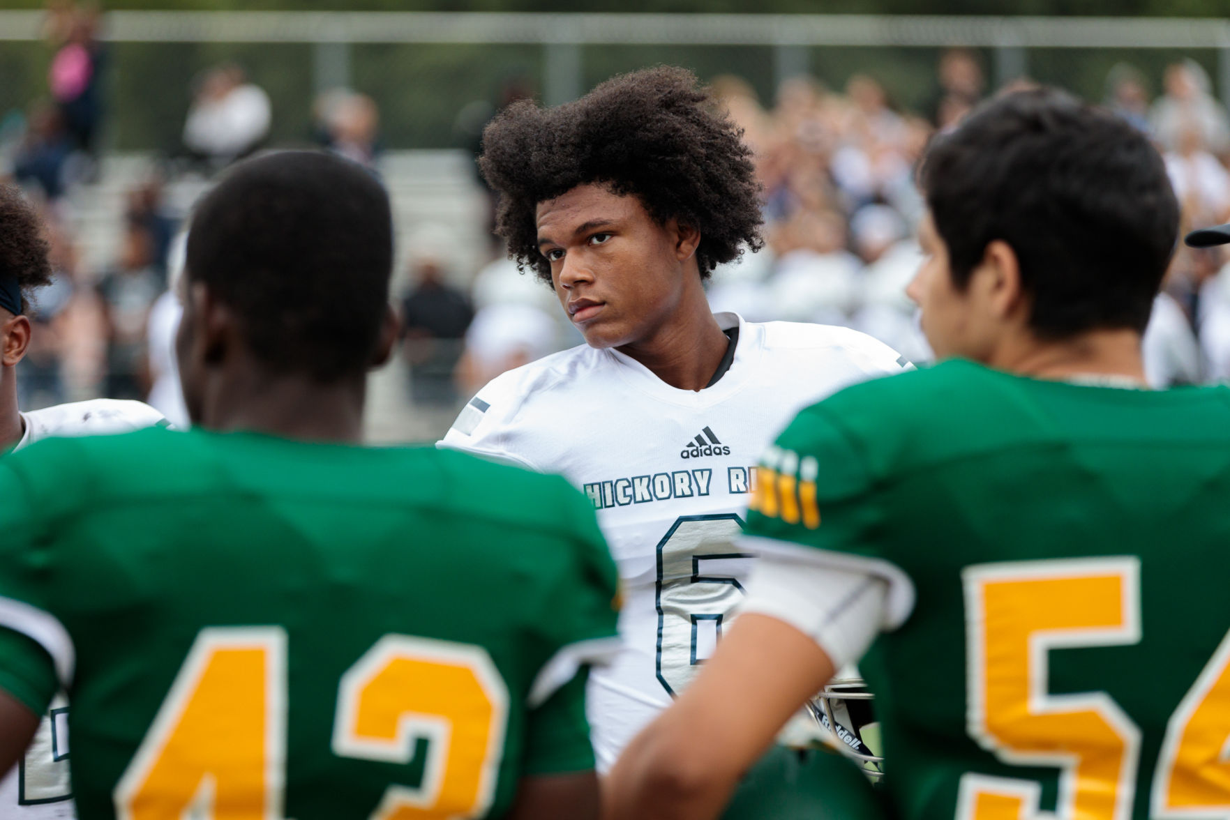The Ragin' Bulls come from behind in the Battle of the Horns to defeat the Vikings 27-20.